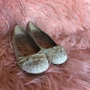 Beige and Lace Ballet Flats